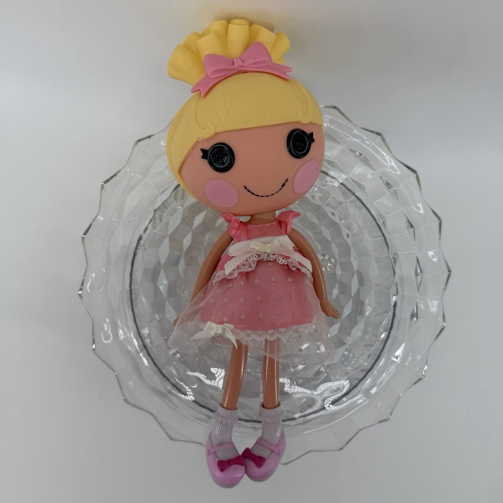 Lalaloopsy Cinder Slippers Full Sized Doll Vintage Excellent Condition‎ W/ Shoes